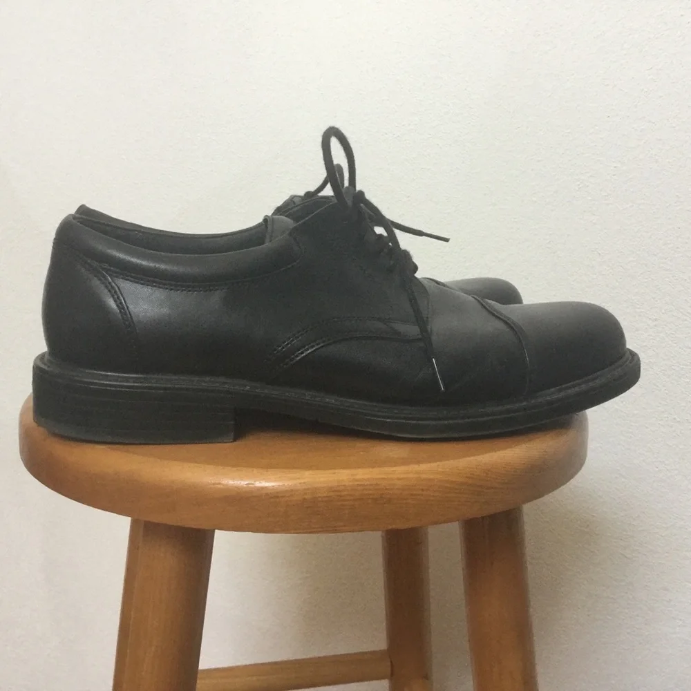Hunter's Bay Men's Black LeatherLace Up Dress Shoes Size 11.5